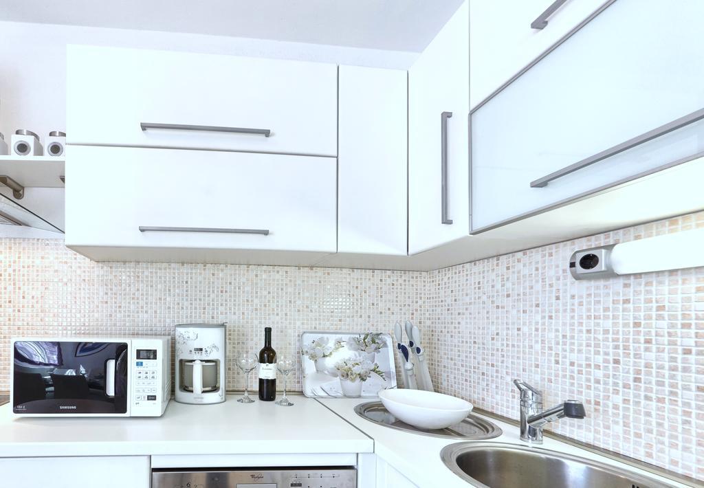 Iris Beach Apartments Kaštela المظهر الخارجي الصورة