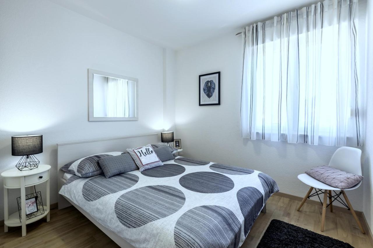 Iris Beach Apartments Kaštela المظهر الخارجي الصورة