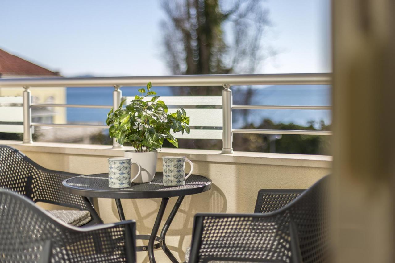 Iris Beach Apartments Kaštela المظهر الخارجي الصورة