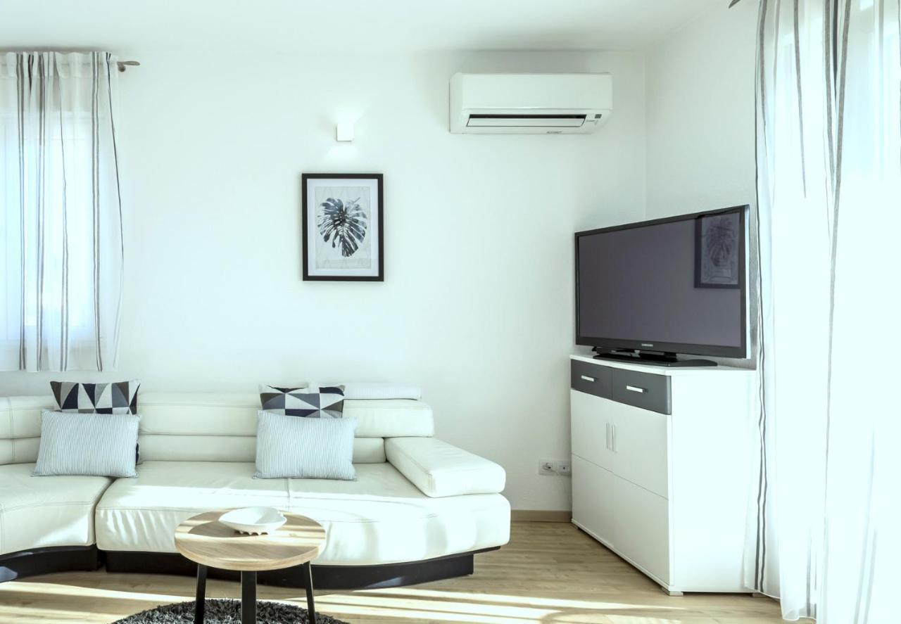 Iris Beach Apartments Kaštela المظهر الخارجي الصورة